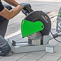 Использование универсальной дисковой пилы Eibenstock EST 350.3